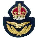 RAF Officer's Cap Badge with King's crown (4344137482312)