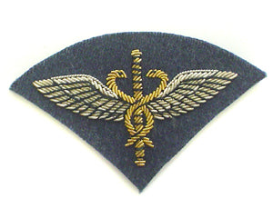 RAF FLIGHT MEDICAL OFFICER MESS ARM BADGE (4334375403592)