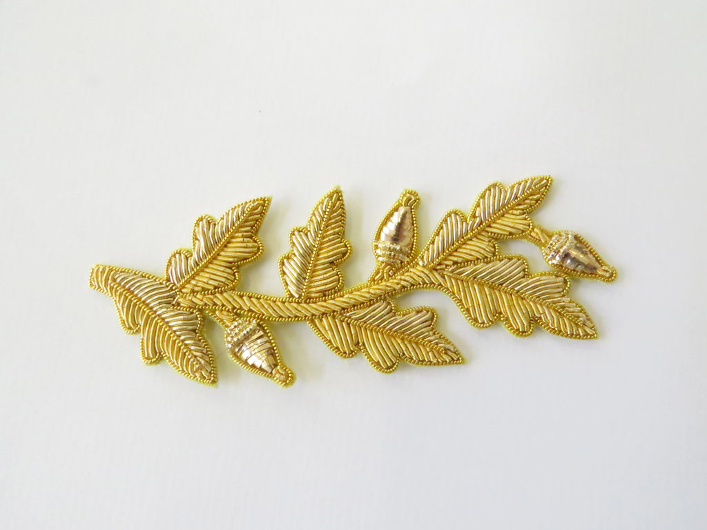 Repeat Pattern Oak Leaf (with acorn) Gold pair (4334446870600)