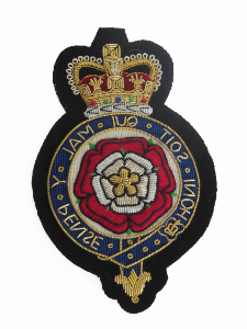 ROYAL FUSILIERS ROSE IN WREATH BLAZER BADGE (4334346797128)
